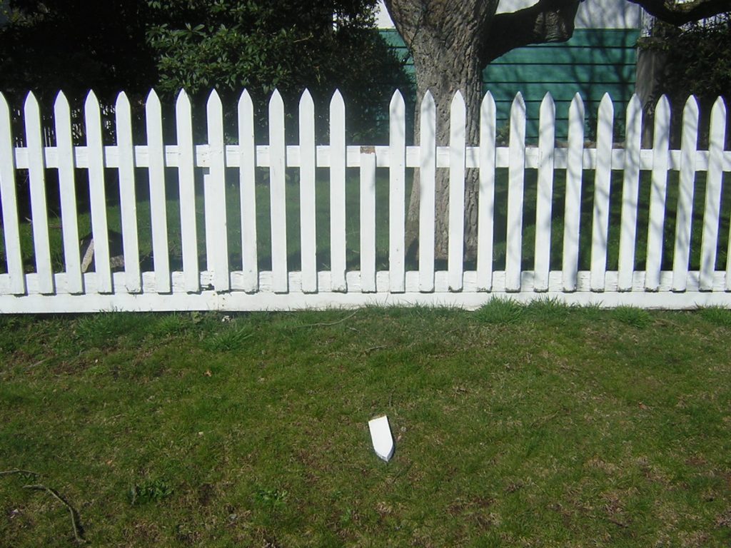 Privacy - PVC Fence in Santa Ana