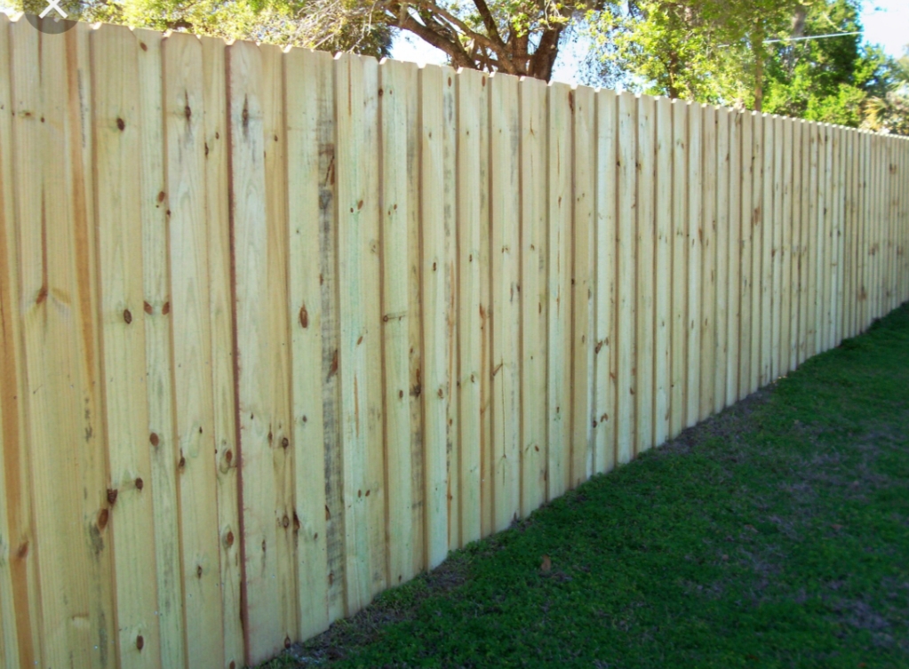 Wooden Fence in Santa Ana